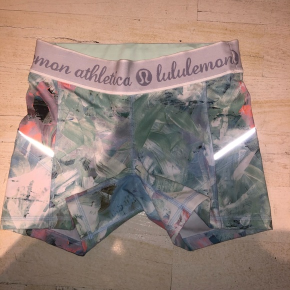 lululemon athletica Pants - Lulu lemon align shorts 4”